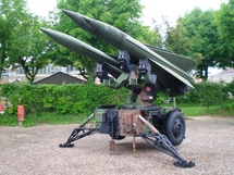 Système Hawk du 402ème Régiment d'Artillerie de Chalons-en-Champagne Système Hawk du 402ème Régiment d'Artillerie de Chalons-en-Champagne