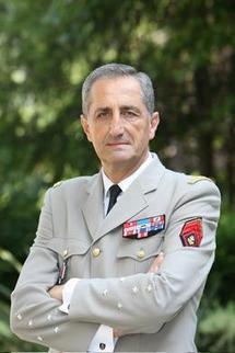 Le Général d'Armée Bruno Cuche