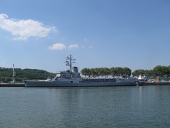 La Jeanne d'Arc sur un quai de Rouen