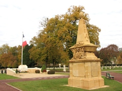 Cérémonie commémorative à la Nécropole nationale de Metz-Chambière