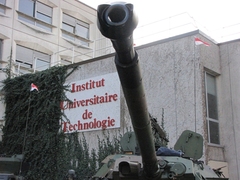 AMX 10 RC du 3ème Régiment de Hussards devant l'IUT de Metz AMX 10 RC du 3ème Régiment de Hussards devant l'IUT de Metz