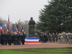 Cérémonie du 11 novembre 2011 à Metz devant le Poilu