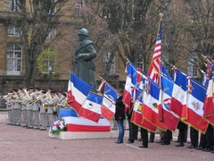 Cérémonie du 11 novembre 2011 à Metz devant le Poilu