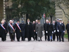 11 novembre 2011 à Metz devant le Monument aux Morts 11 novembre 2011 à Metz devant le Monument aux Morts