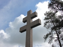 La Croix de Lorraine à Colombey-les-deux-Eglises La Croix de Lorraine à Colombey-les-deux-Eglises