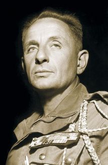 Le Général Bigeard nous a quittés Le Général Bigeard nous a quittés