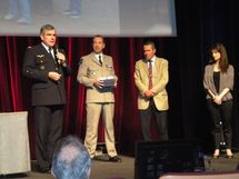Le Cercle Esprits de Défense à la remise du Prix de la Commission Armées-Jeunesse Le Cercle Esprits de Défense à la remise du Prix de la Commission Armées-Jeunesse