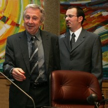Jean-Pierre Masseret, Président de l'Assemblée interparlementaire de l'UEO et Gregory Dufour, Président du Cercle Esprits de Défense Jean-Pierre Masseret, Président de l'Assemblée interparlementaire de l'UEO et Gregory Dufour, Président du Cercle Esprits de Défense